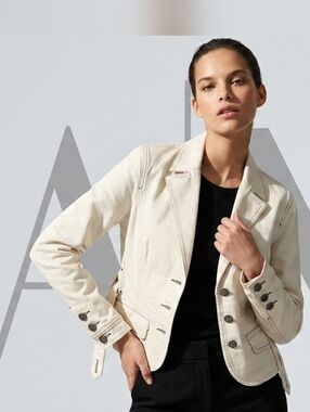 ‼️SAVE $250‼️ Armani Exchange Dark Contrast Vintage White Denim Jacket Blazer XS